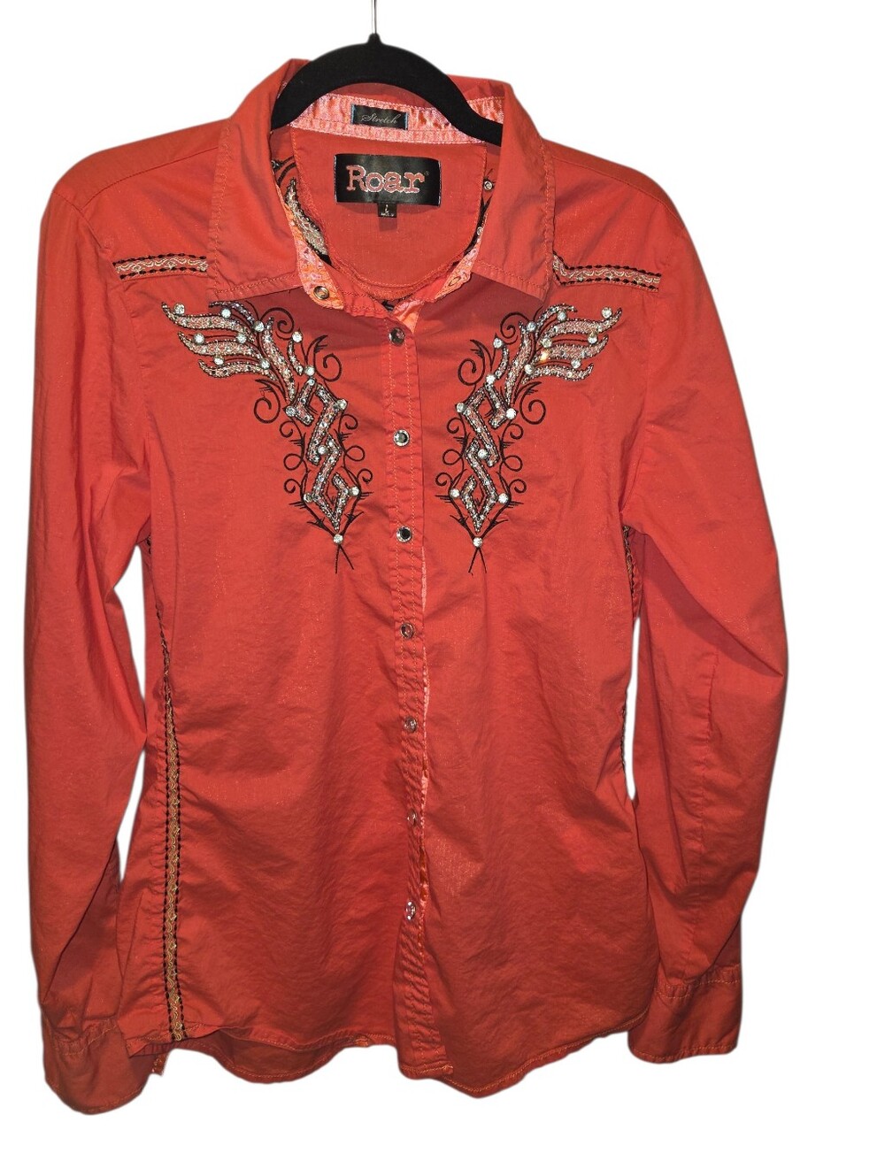 Roar Embellished Coral Diamond Snap Western Shirt